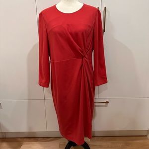 Designer dress Robe crepe corail de la Designer montréalaise Iris Setlakwe